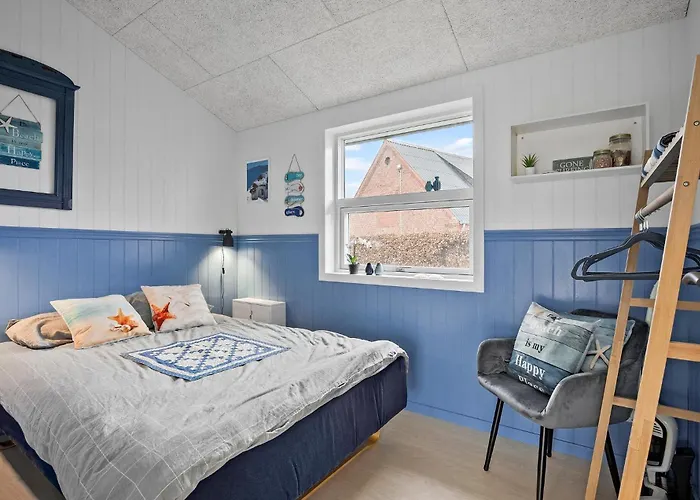 Holiday home 3 Bedroom Stunning In